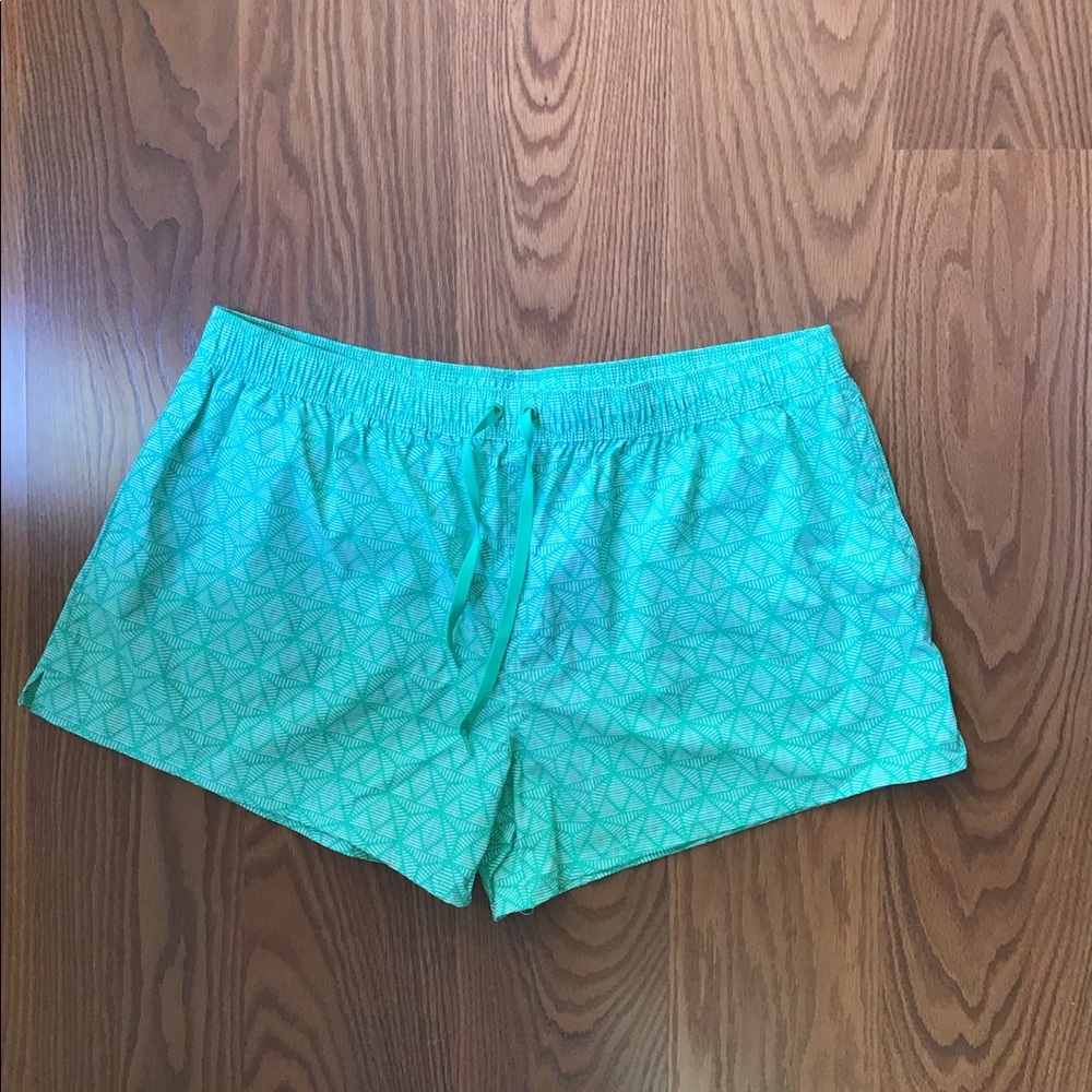 Lauren James Active Shorts Size XL